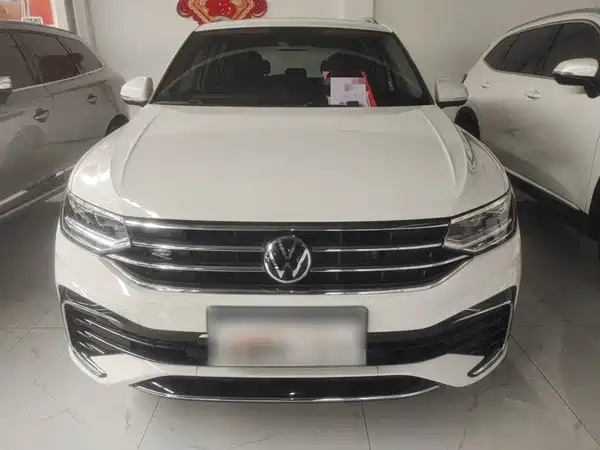 Volkswagen Tiguan L 2022