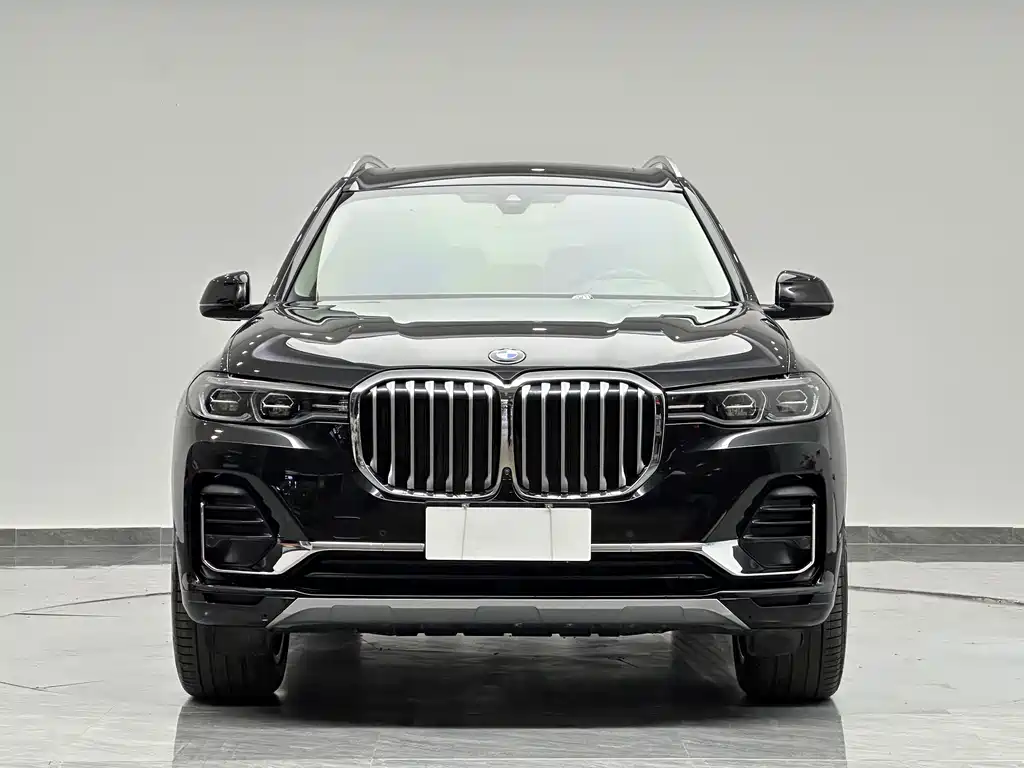 BMW X7 2022 — фото 2
