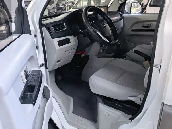 Jinbei New Hiace S 2022
