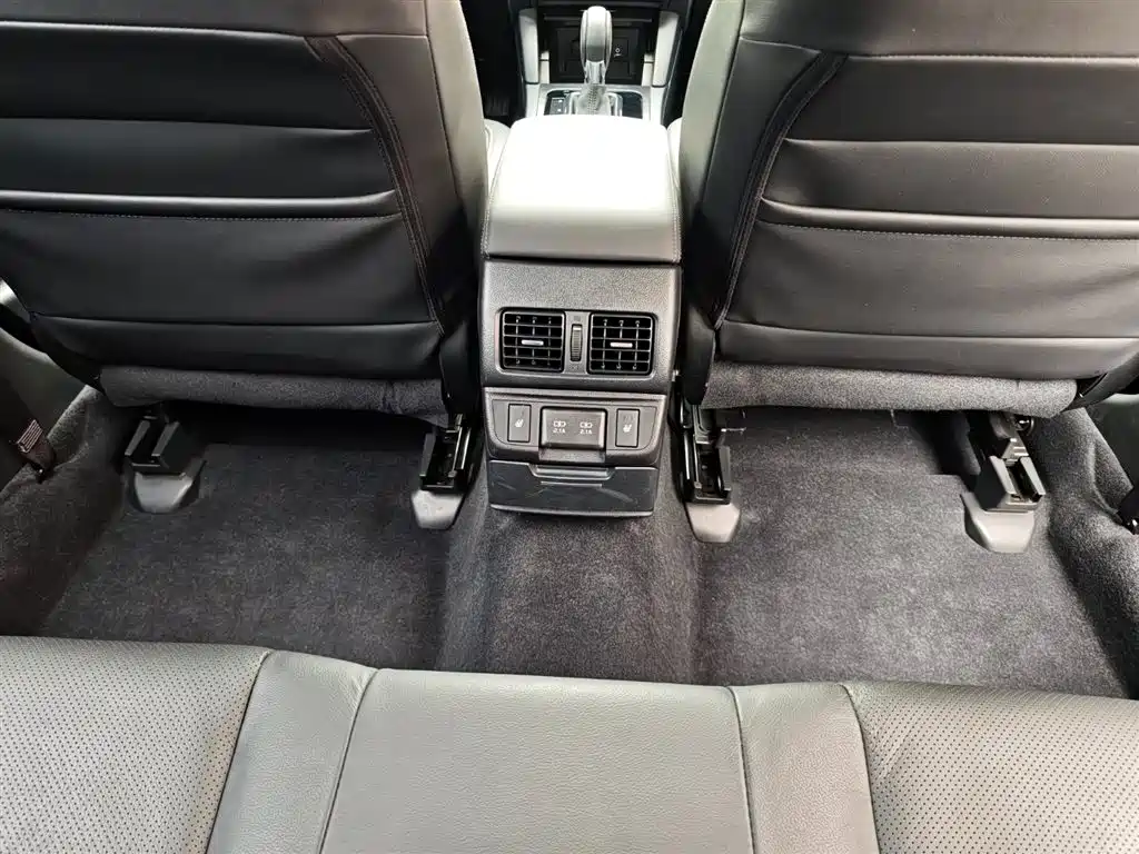 Subaru Outback 2020 — фото 25