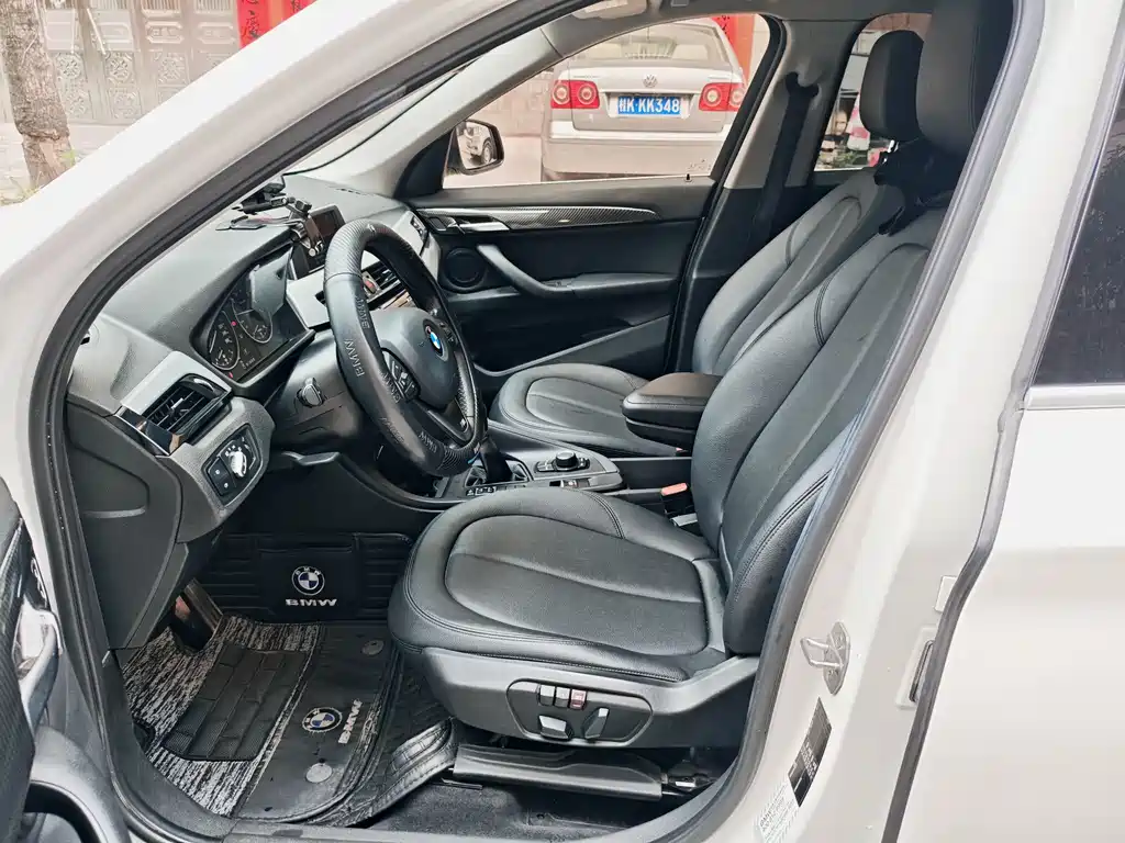 BMW X1 2018 — фото 13