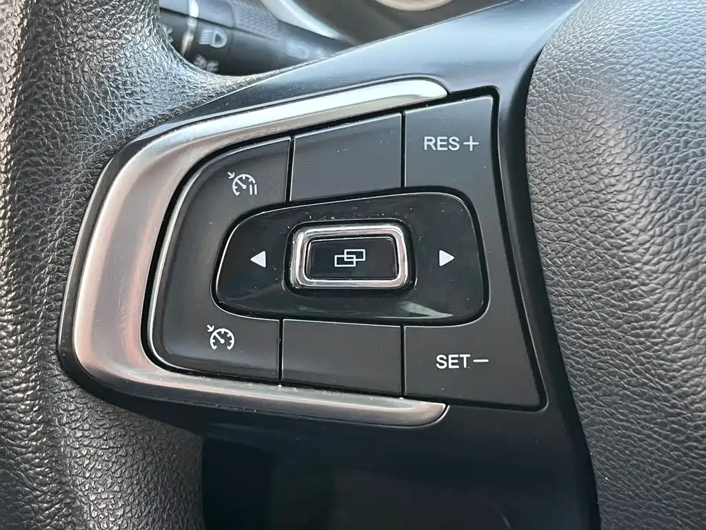Chery Tiggo 8 2018 — фото 10