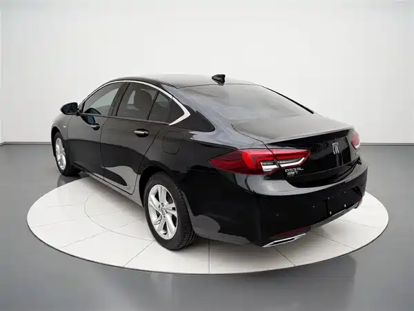 Buick Regal 2024
