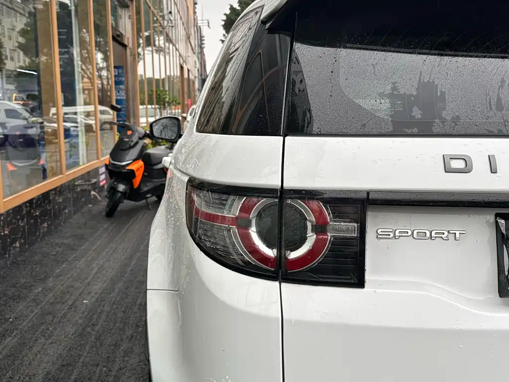 Land Rover Discovery Sport 2019 — фото 17
