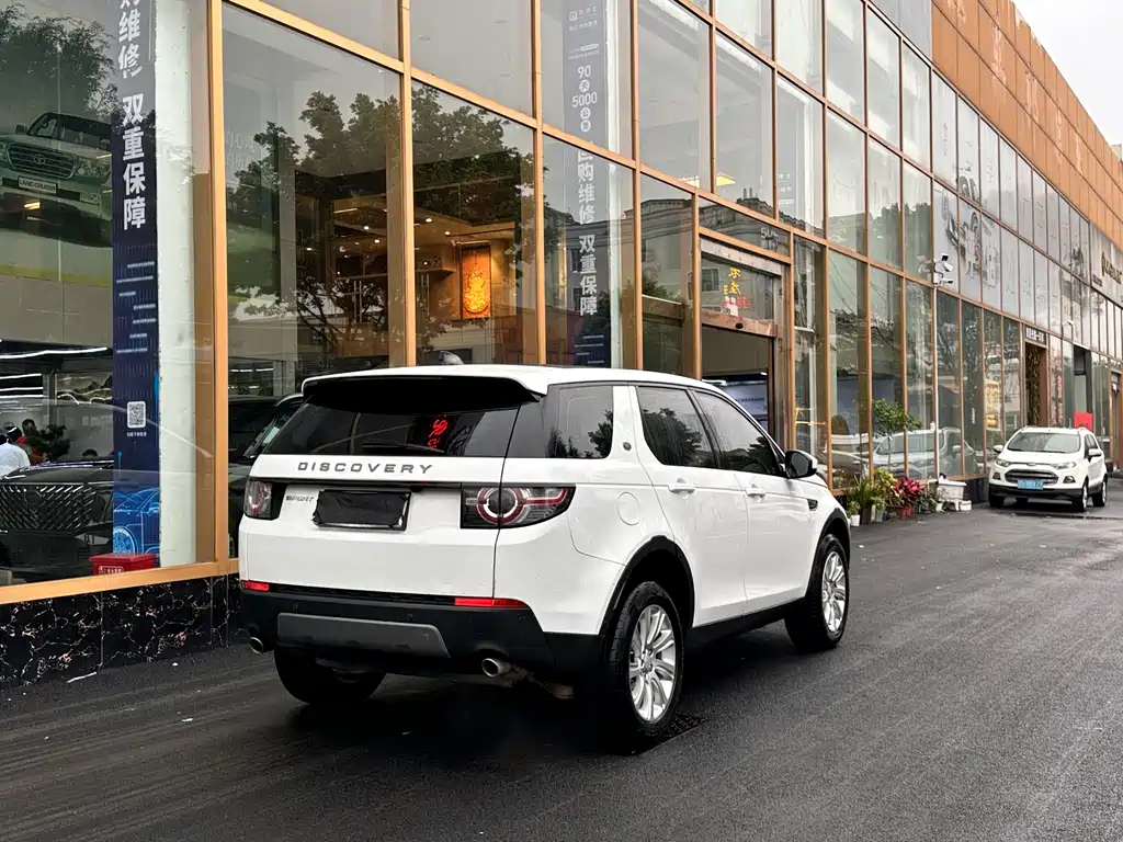 Land Rover Discovery Sport 2019 — фото 16