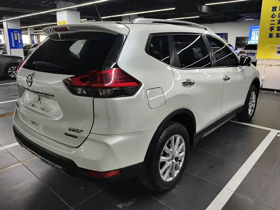 Nissan X-Trail 2019 — фото 3