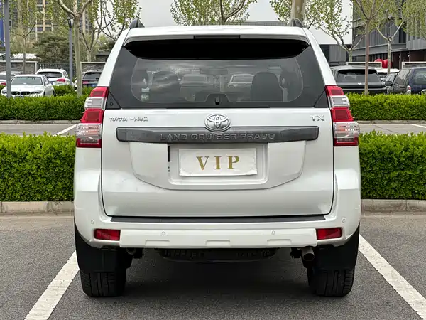 Toyota Prado 2016
