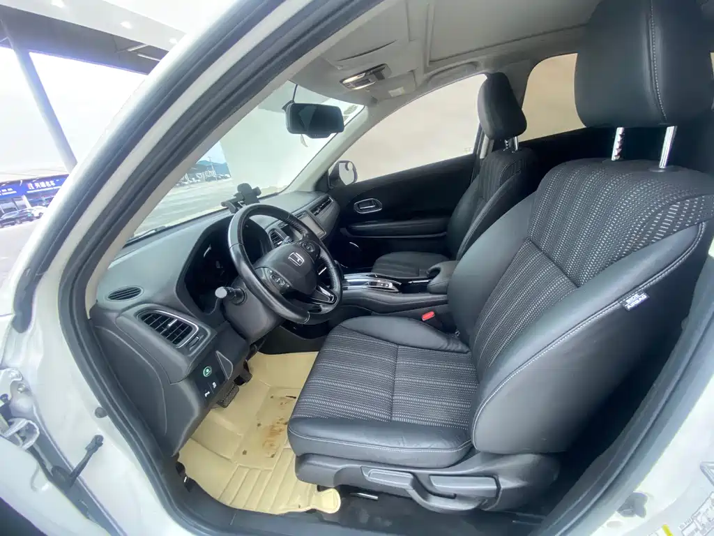 Honda Vezel 2015 — фото 15