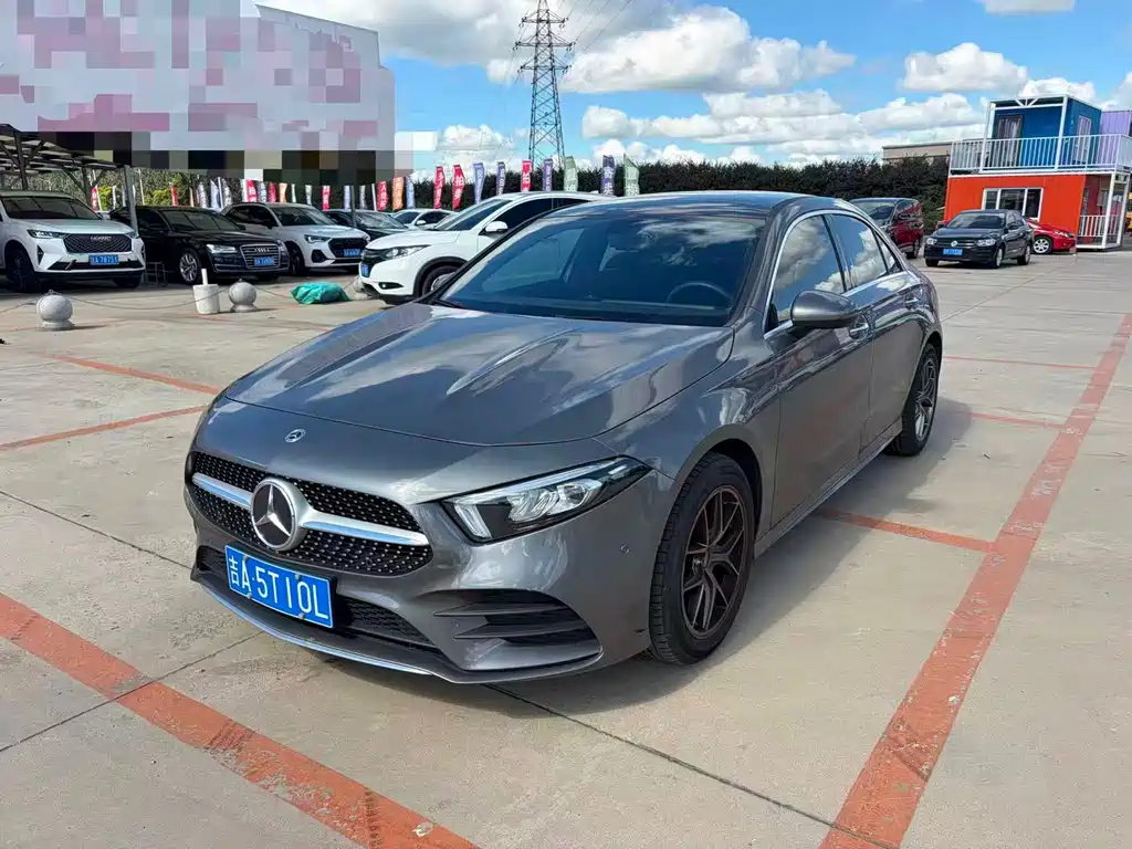 Mercedes-Benz A-Class 2022 — фото 1
