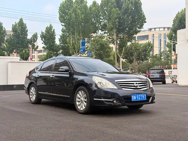Nissan Teana 2010