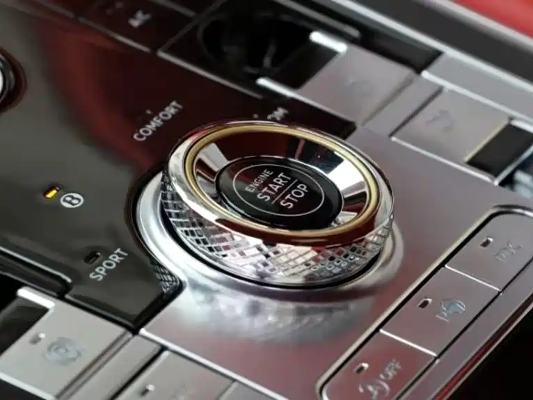 Bentley Continental 2023 — фото 15