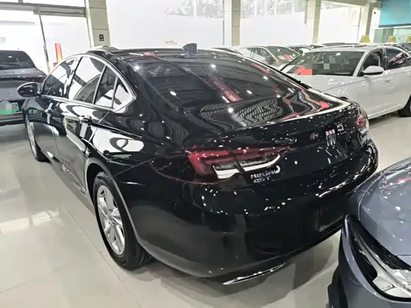 Buick Regal 2025