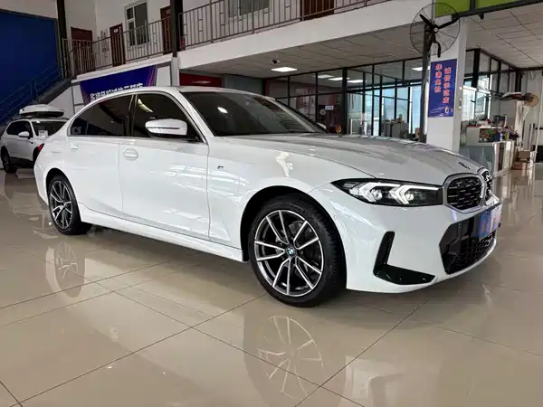 BMW 3 Series 2023