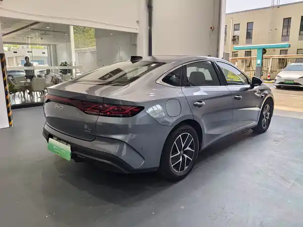 BYD Qin L 2025