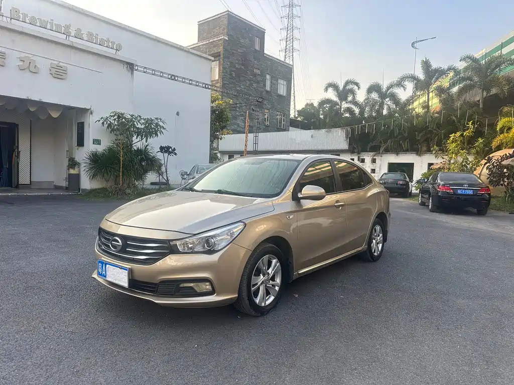 GAC Motor Trumpchi GA3S 2015