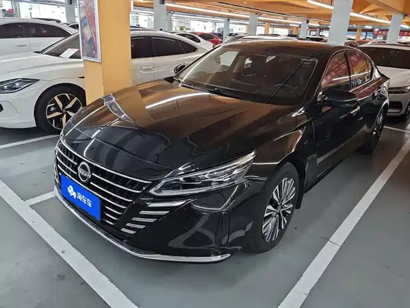 Nissan Teana 2025