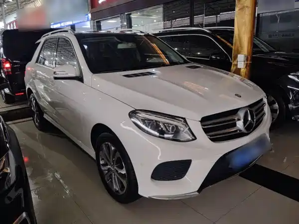 Mercedes-Benz GLE 2017
