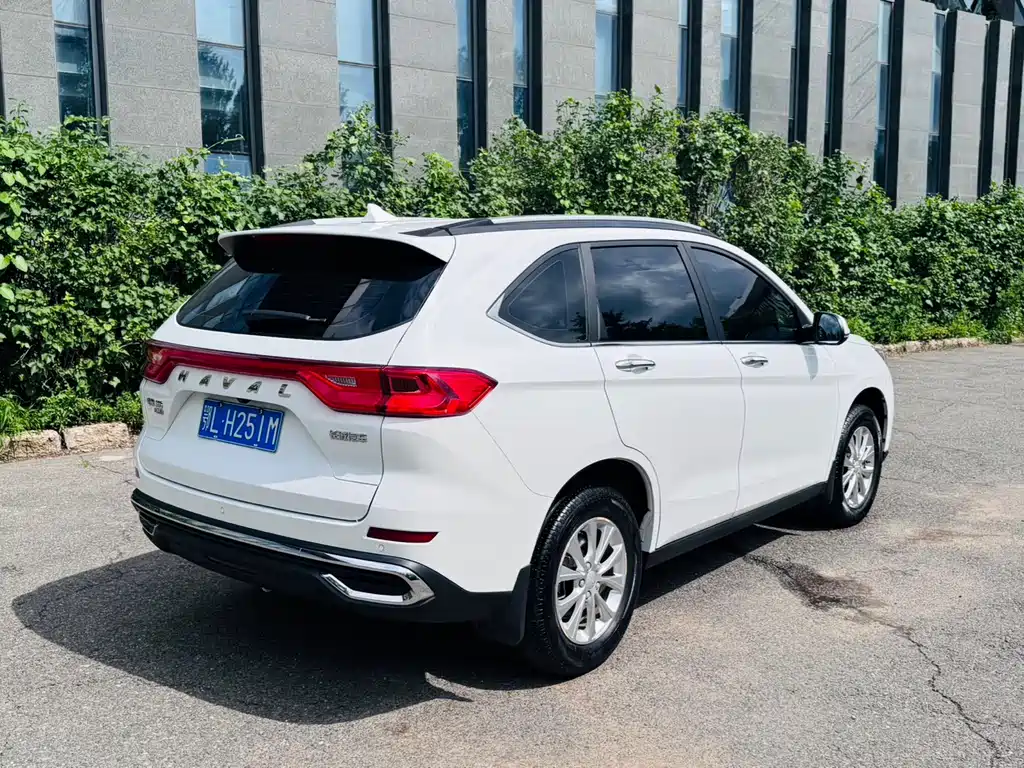 Haval M6 2023 — фото 6