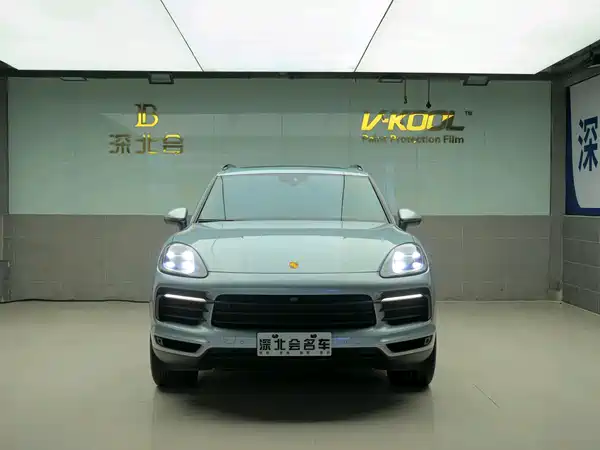 Porsche Cayenne 2023