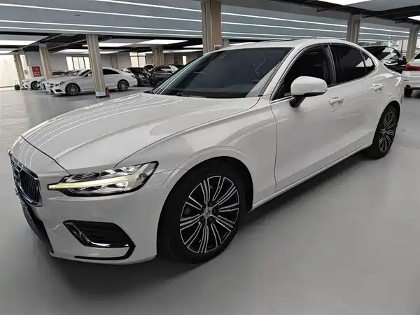 Volvo S60 2020