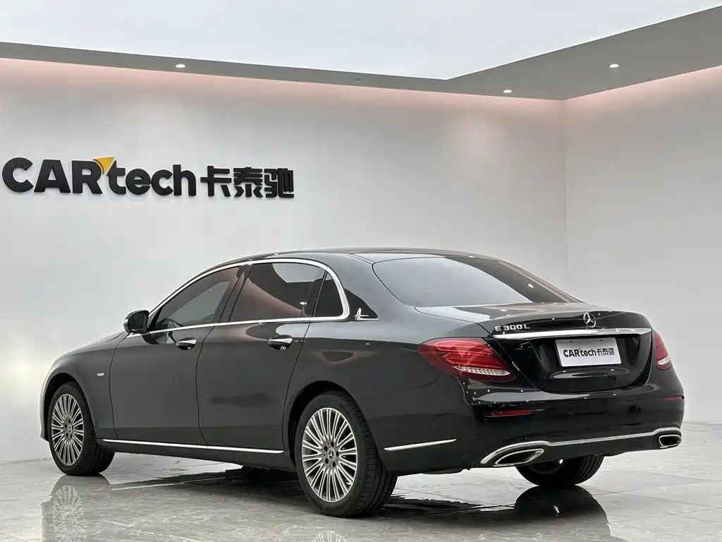 Mercedes-Benz E-Class 2020