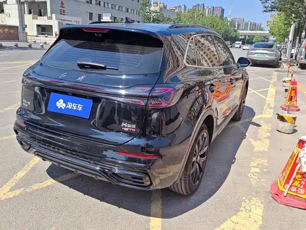 Hongqi HS5 2025