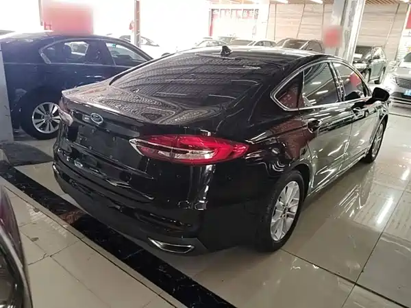 Ford Mondeo 2021