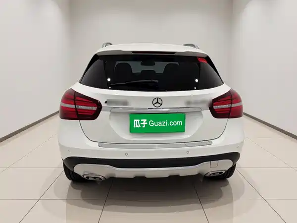 Mercedes-Benz GLA 2017