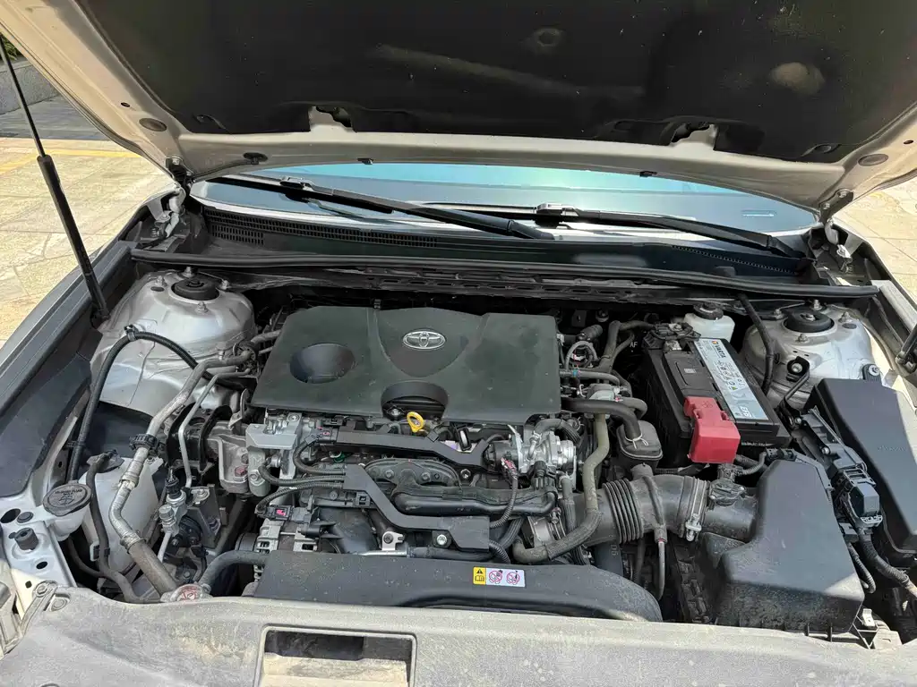 Toyota Camry 2021 — фото 13