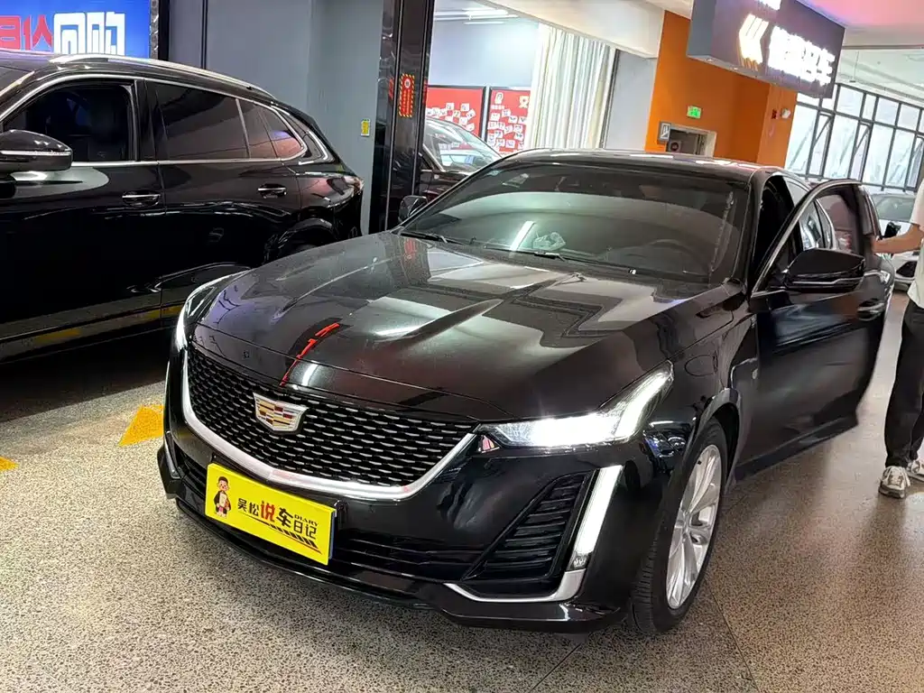 Cadillac CT5 2023 — фото 1