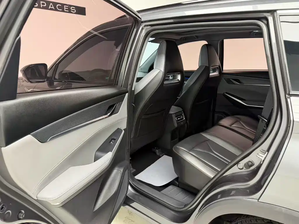 Changan CS75 PLUS 2022 — фото 12