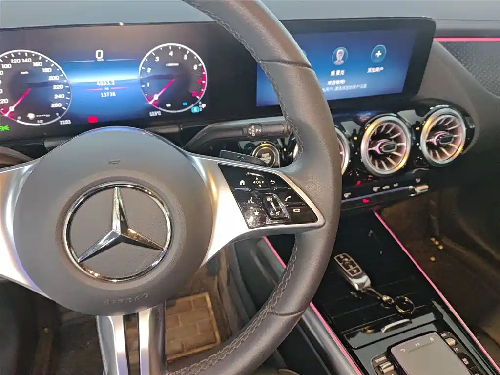 Mercedes-Benz GLA 2024 — фото 14