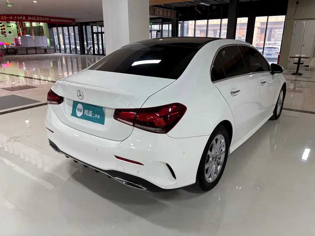 Mercedes-Benz A-Class 2020 — фото 5