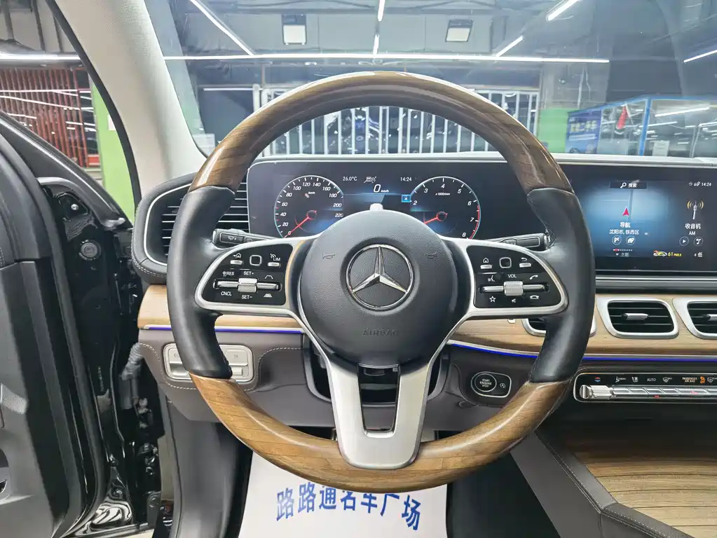 Mercedes-Benz GLS 2022 — фото 10