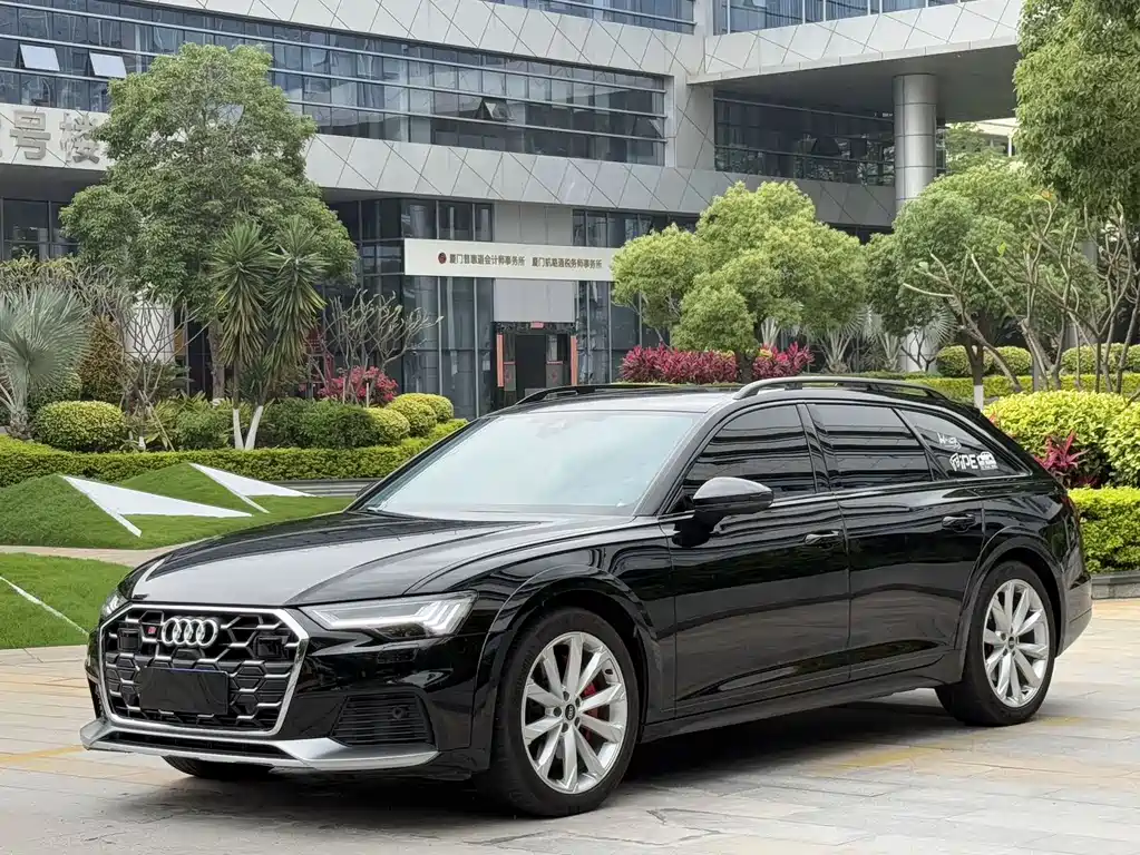 Audi A6 2023 — фото 1