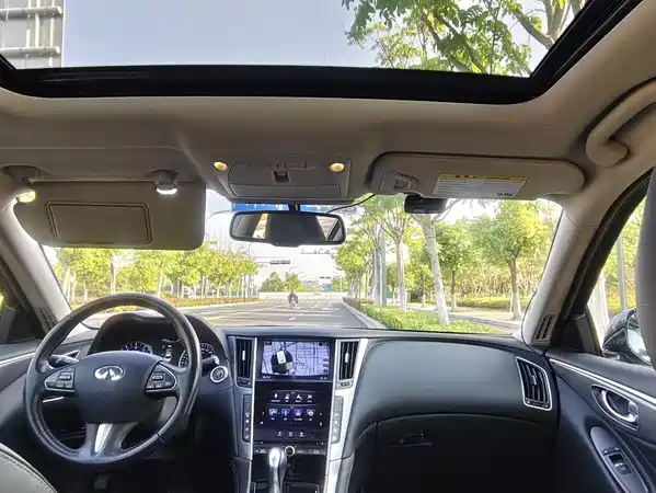 Infiniti Q50L 2018
