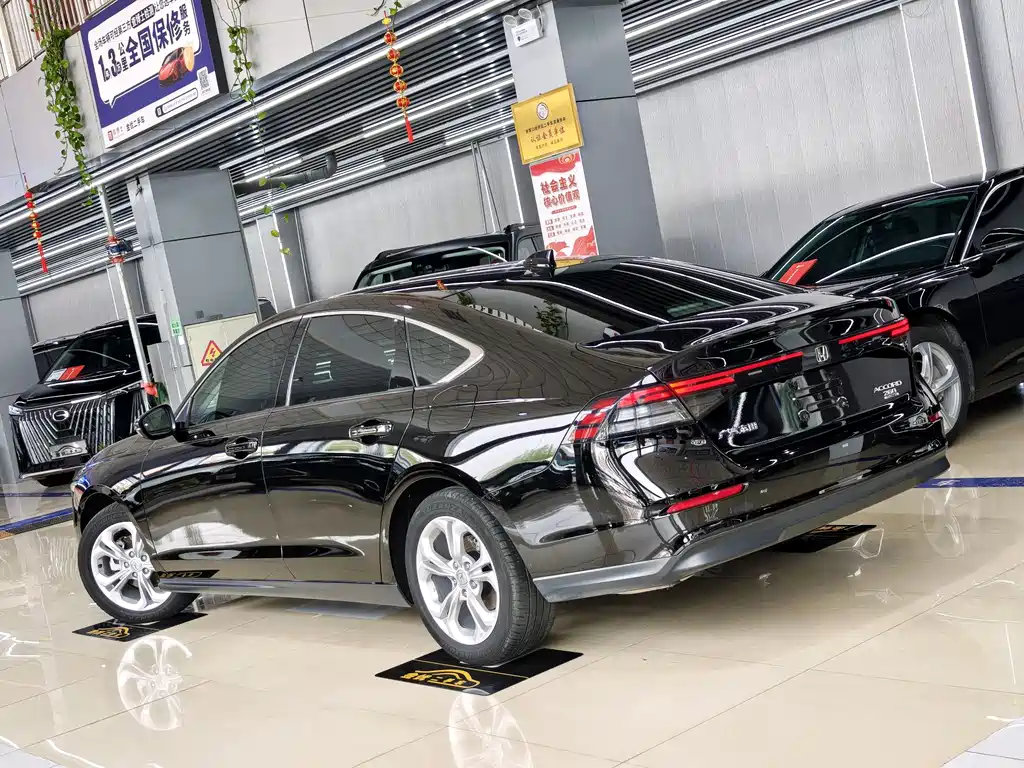 Honda Accord 2023 — фото 3