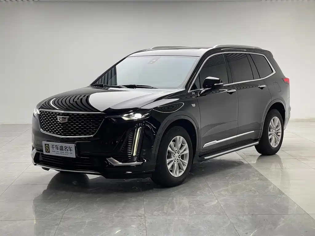 Cadillac XT6 2023 — фото 1