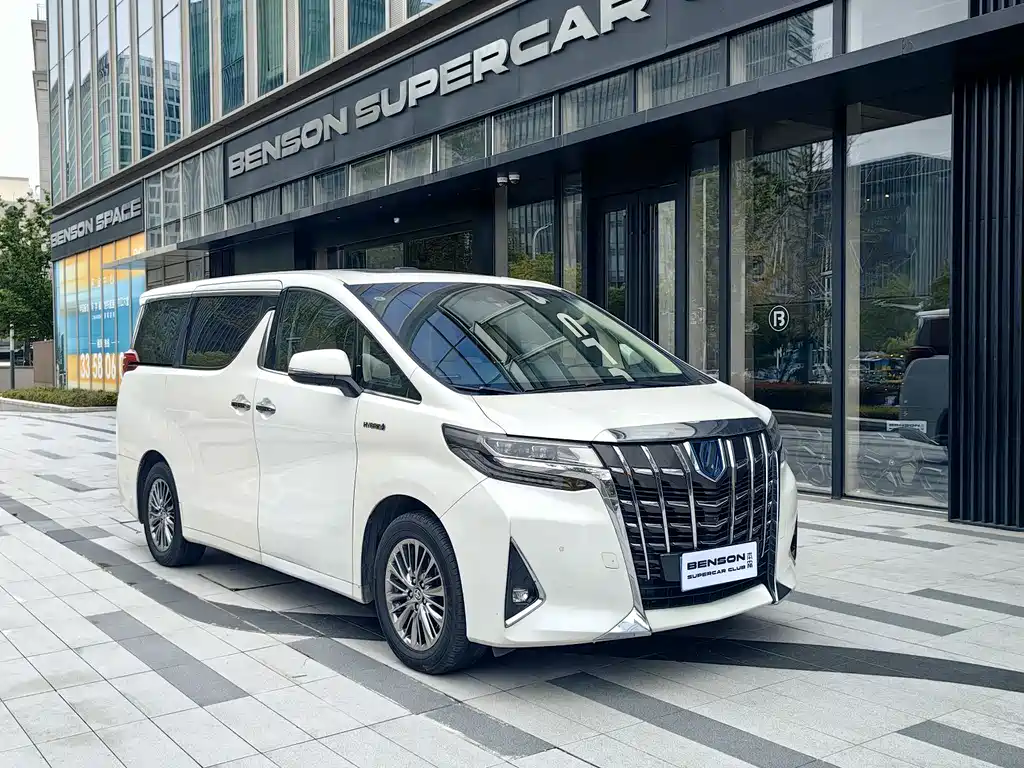 Toyota Alphard 2020 — фото 9