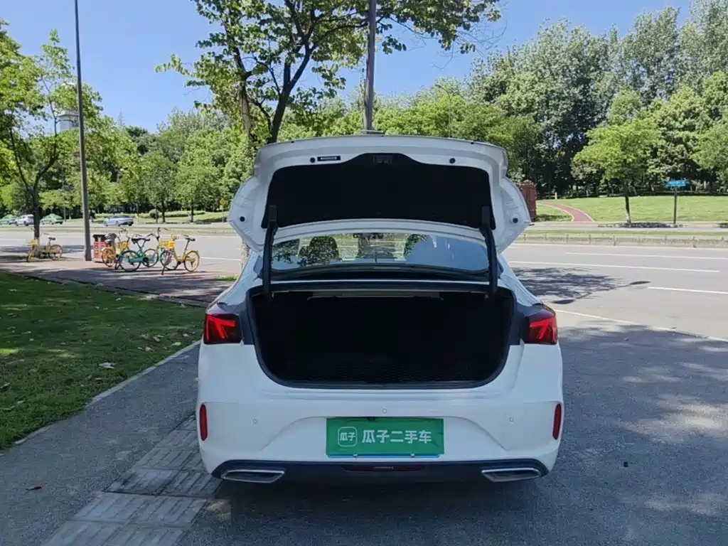 Changan Eado 2022 — фото 19