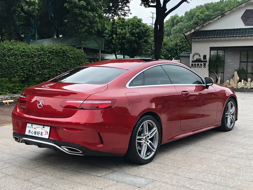 Mercedes-Benz E-Class 2018 — фото 8