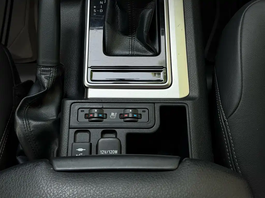 Toyota Prado 2018 — фото 22