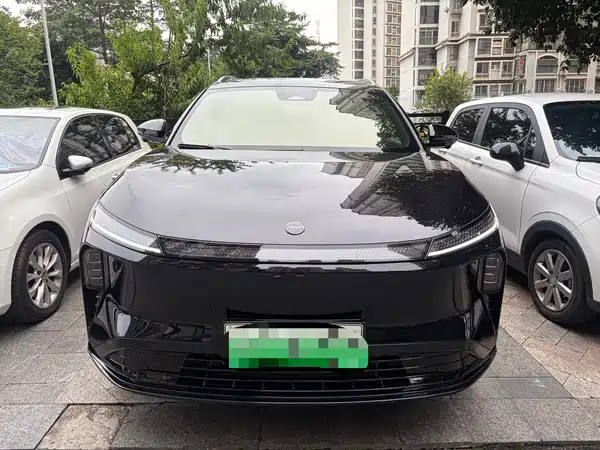 Dongfeng Fengshen L8 2026