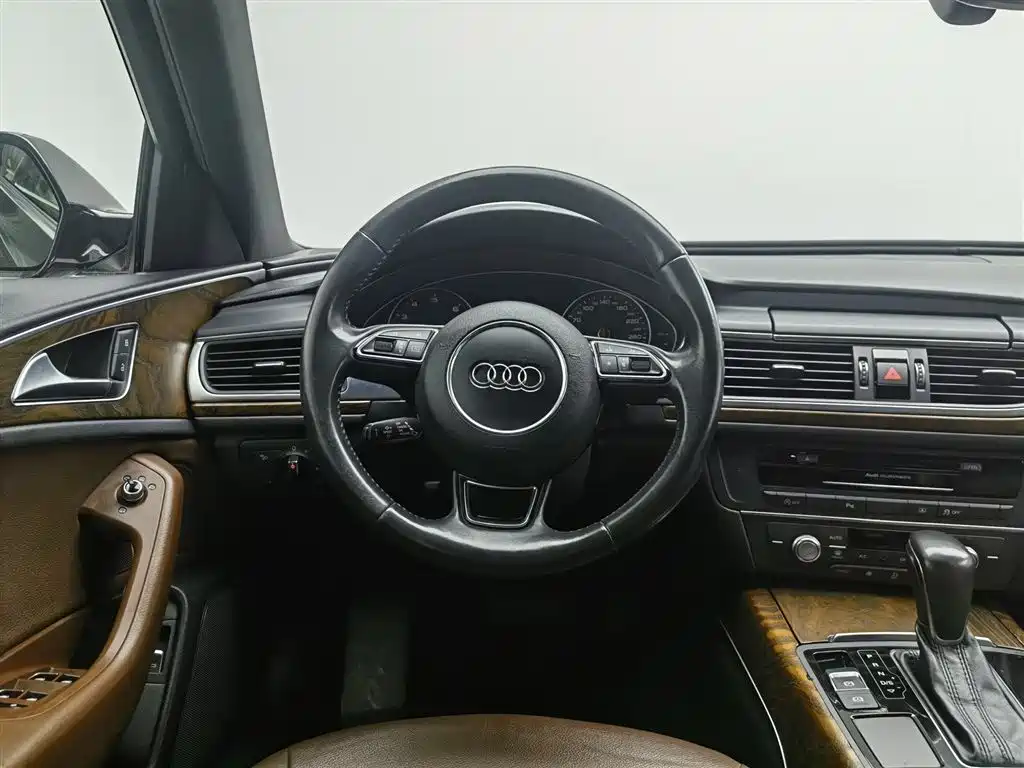 Audi A6L 2017 — фото 11