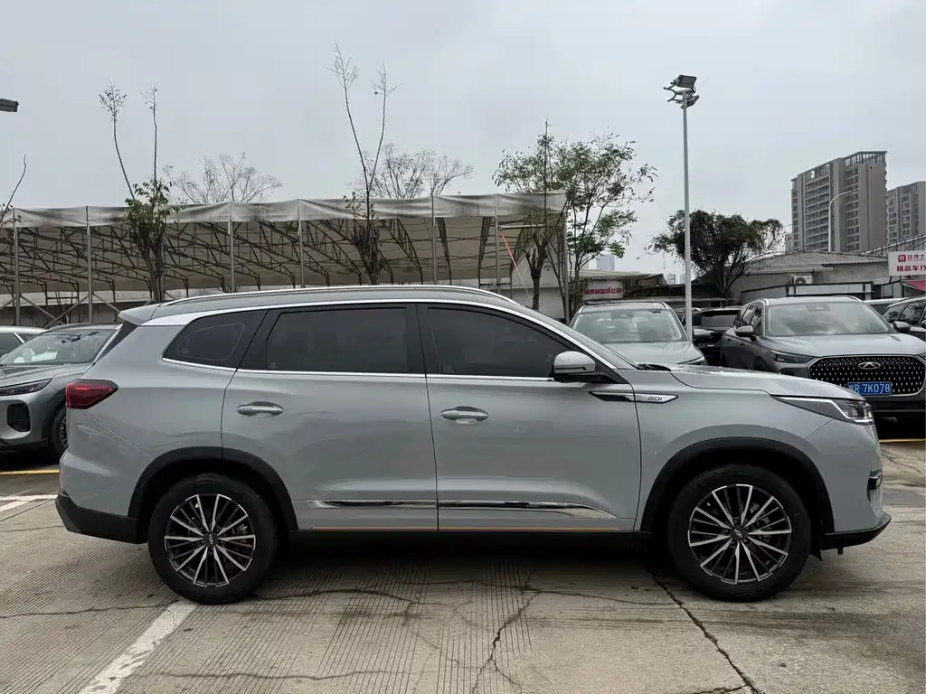 Chery Tiggo 8 PRO 2023 — фото 6