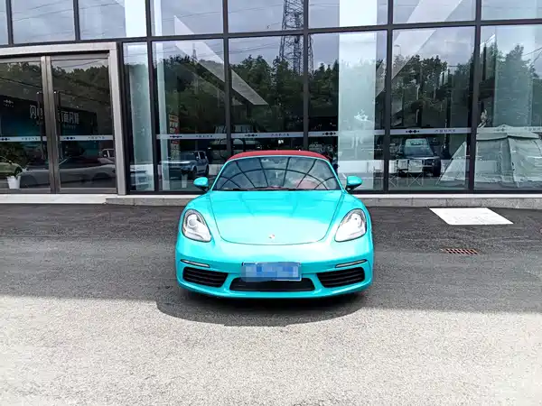 Porsche 718 2017