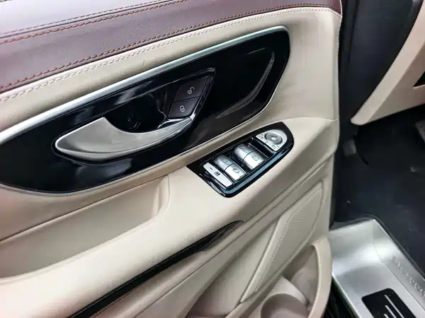 Mercedes-Benz Vito 2021