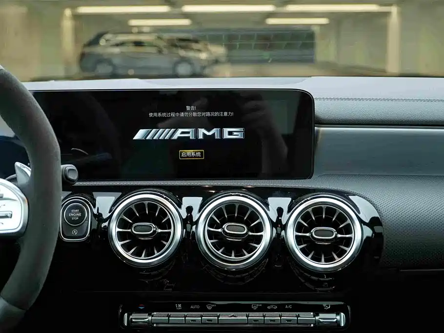 Mercedes-Benz A-Class AMG 2023 — фото 17
