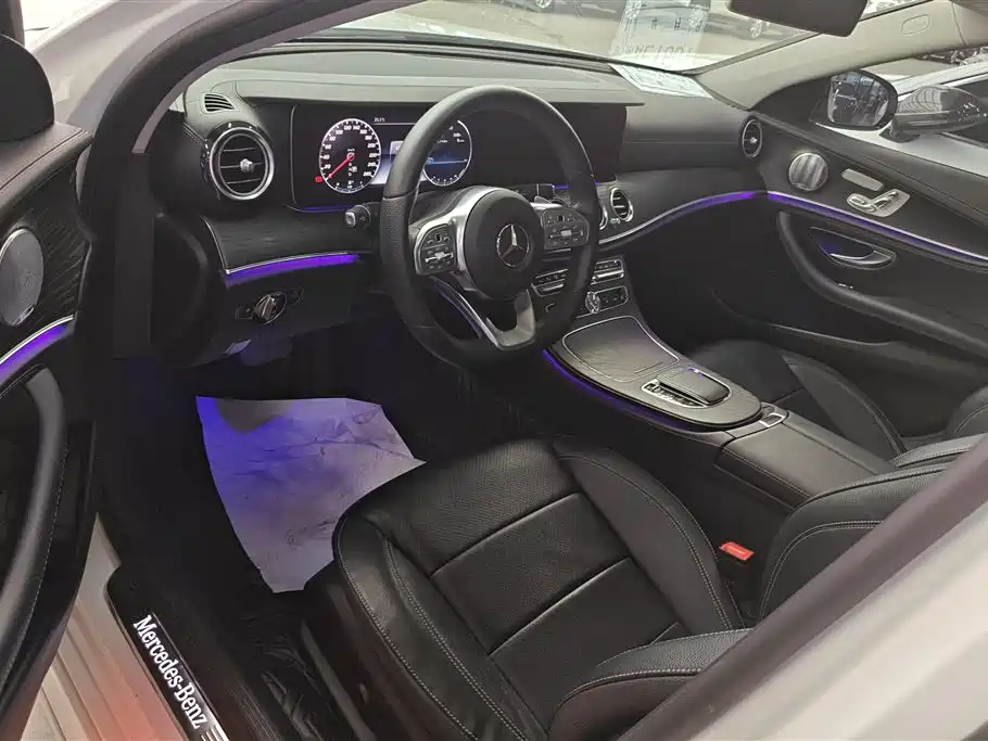 Mercedes-Benz E-Class 2019 — фото 9