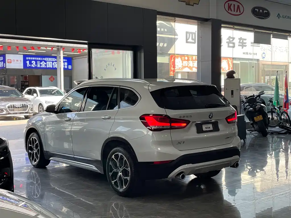 BMW X1 2022 — фото 15
